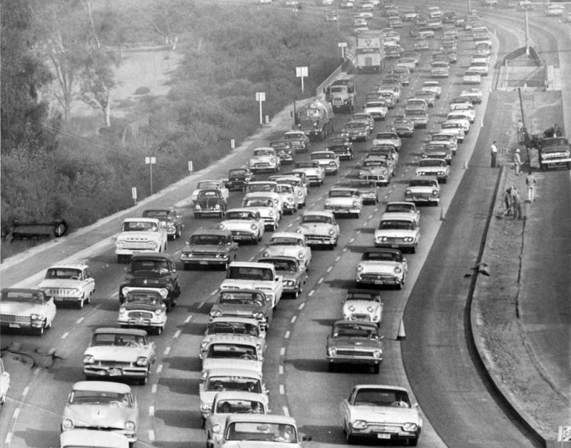 Stau auf dem Hollywood Freeway, Los Angeles 1961